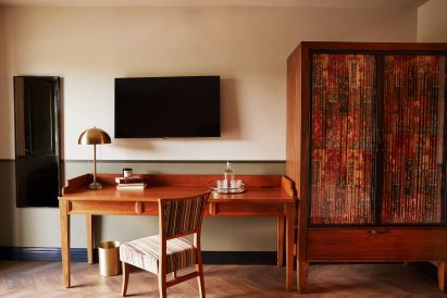 Life House Berkshires room