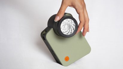 Eye lamp by Nicolò Guanziroli
