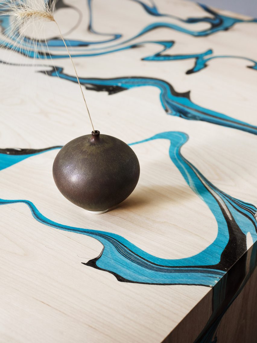 Marbled wood furniture by Ringvide