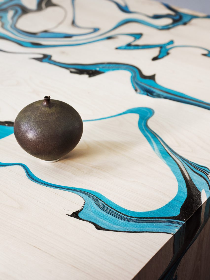 Wood with a turquoise marbled pattern