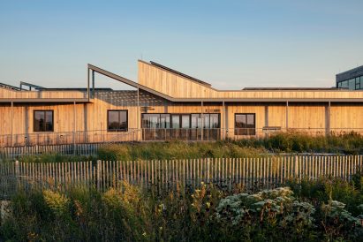 Sawtooth mass timber roof