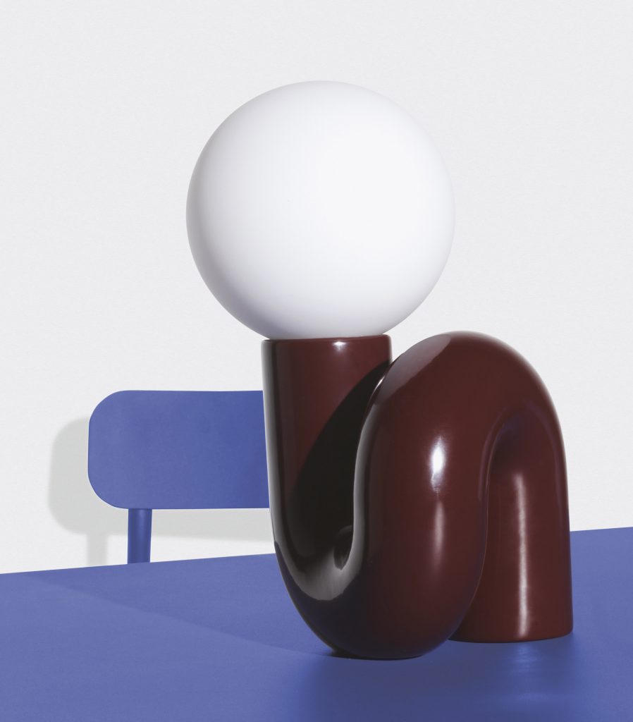 Glossy brown Neotenic lamp