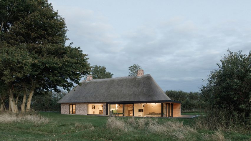 Thatched-roof cottage in Germany