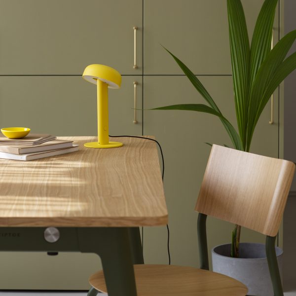 Nod lamp by Tiptoe