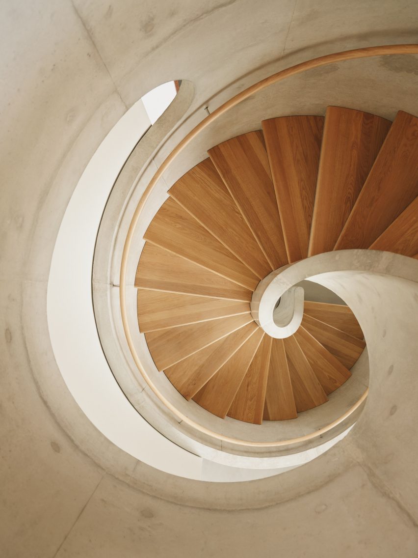 Herzog & de Meuron and Tom Dixon One Park Drive penthouses