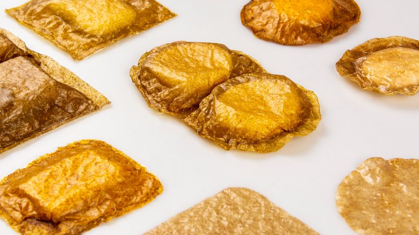 Packioli is a biodegradable soap packaging made from artichoke leaves and peapods