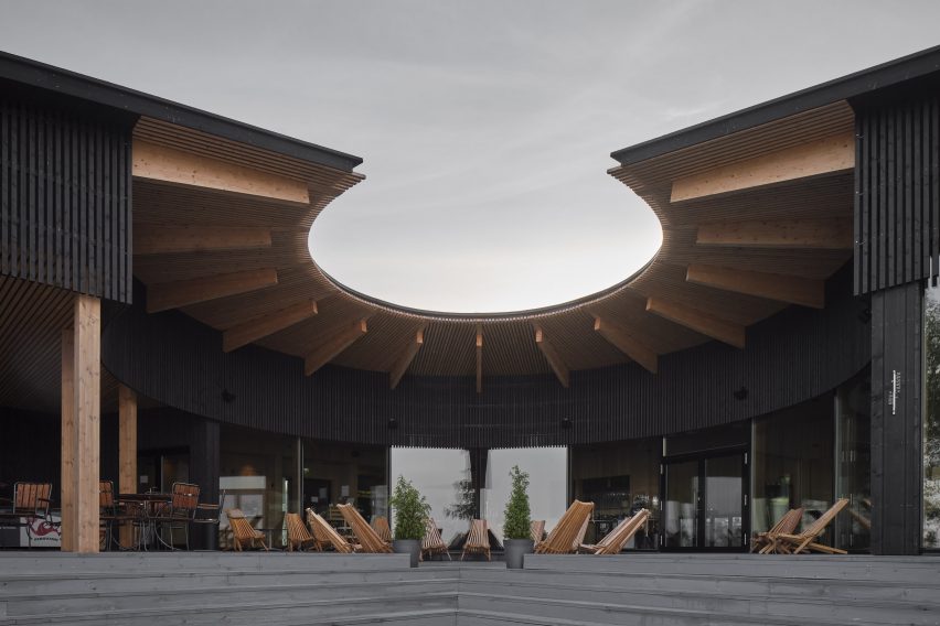 Terrace of Pistohiekka Resort in Finland by Studio Puisto