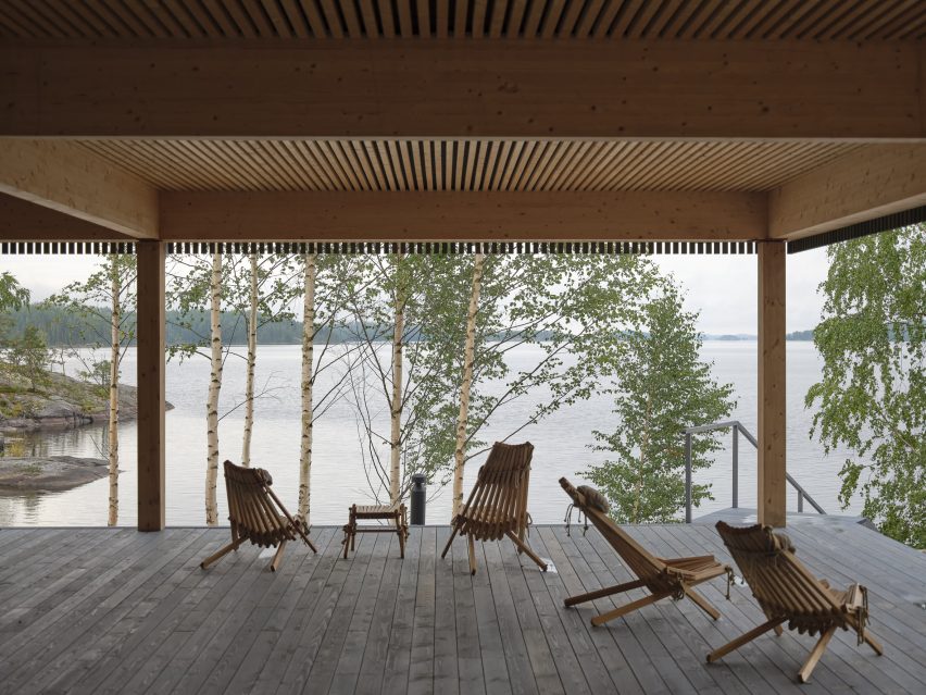 Terrace of Pistohiekka Resort in Finland by Studio Puisto