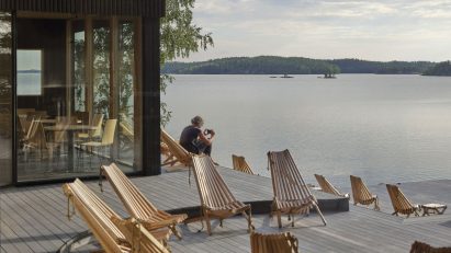 Restaurant terrace at Pistohiekka Resort in Finland by Studio Puisto