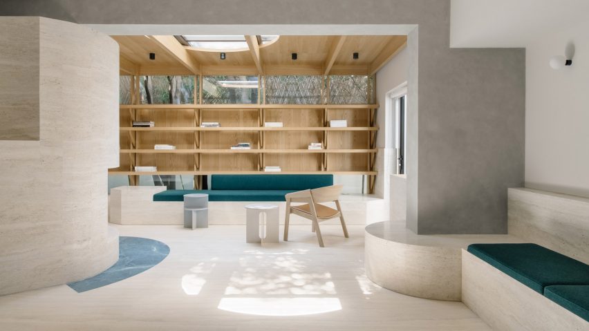 Private reading room