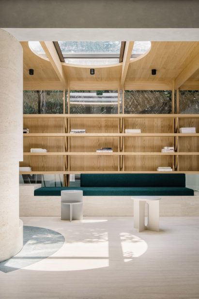 Reading room