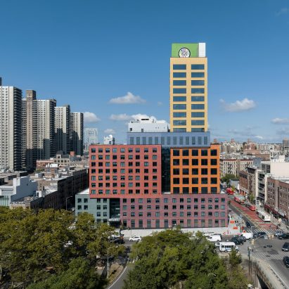MVDVR Colourful bricks Manhattan