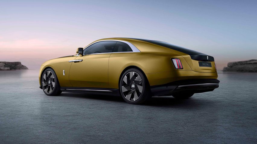 Rear of Rolls-Royce Spectre