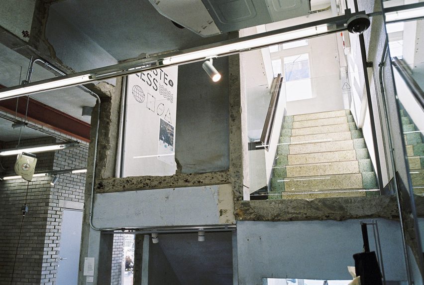 Schemata Architects creates a sports store with fixtures made from discarded marine debris