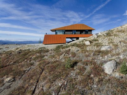 House by Omar Gandhi Architect