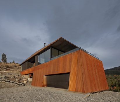 Weathering steel facade