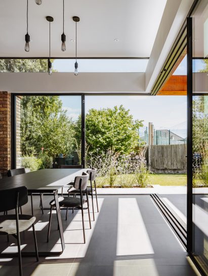 Dining area of London residence by Selencky Parsons