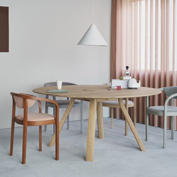 Spectrum Workstation Round ST160 by Geckeler Michels for Karimoku
