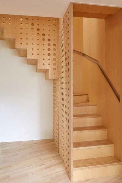 Ash House by R2 Studio