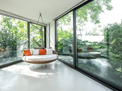 Image of a swing seat at Villa KD45