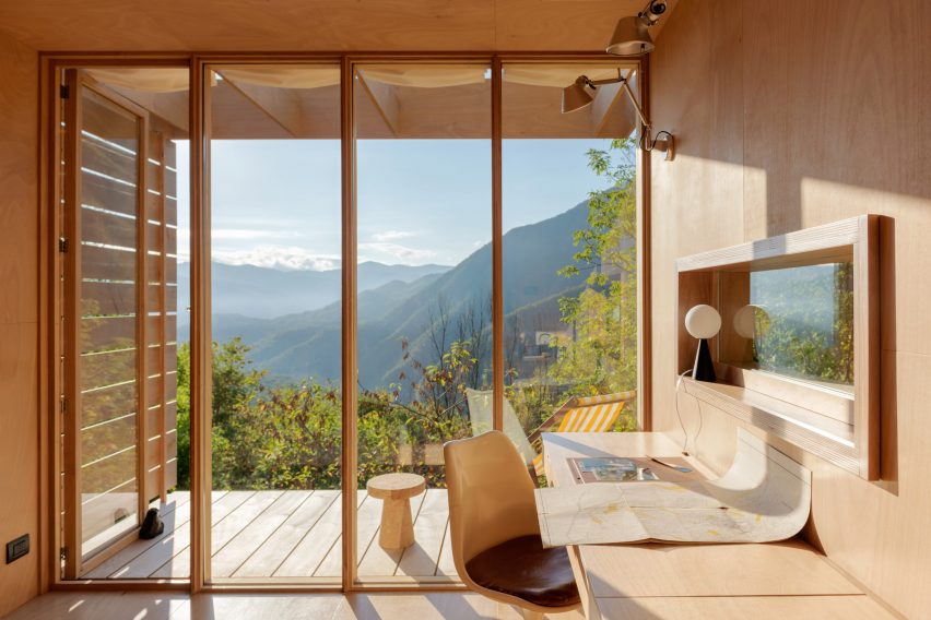 Interior of The Hermitage cabin by Llabb