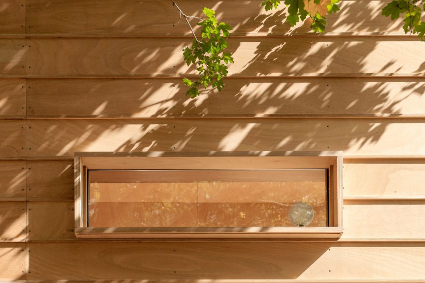 Exterior of The Hermitage cabin by Llabb