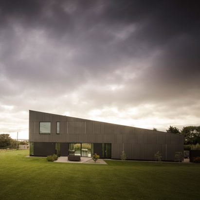 Maison Wedge by BGA Architects