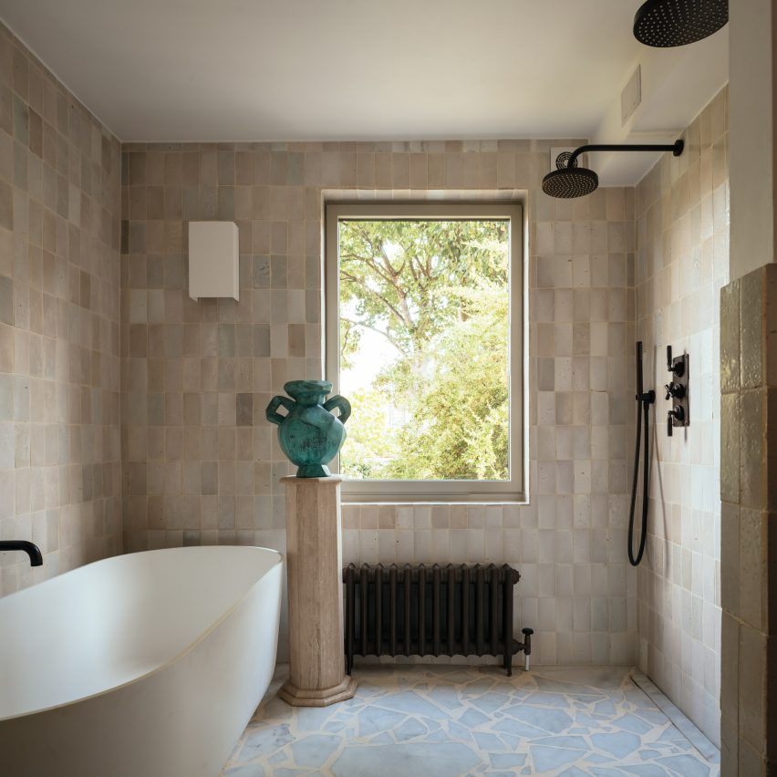 Interior of Walled Garden house extension by Nimtim Architects