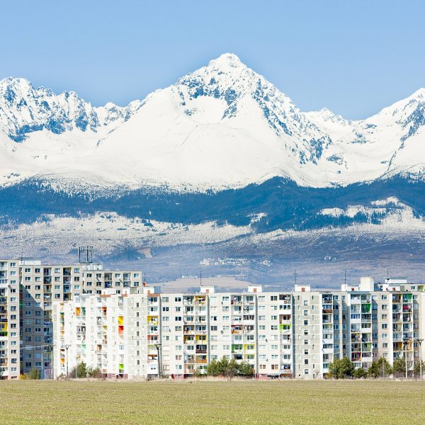 Photo of buildings and mountains