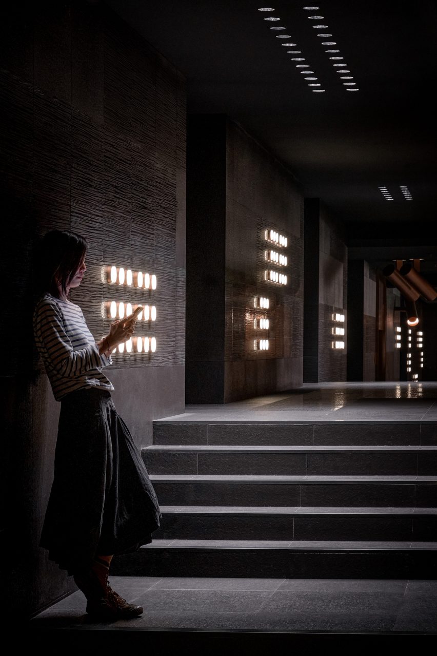 Wan Fat Jinyi cinema hallway