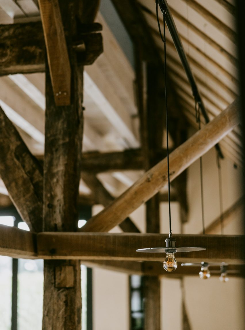 Lighting in Barn at the Ahof by Julia van Beuningen
