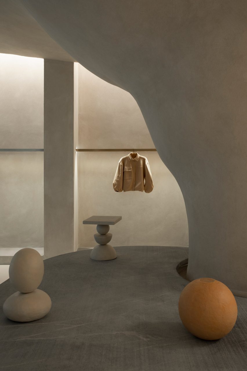 Haight clothing store by AIA Estúdio