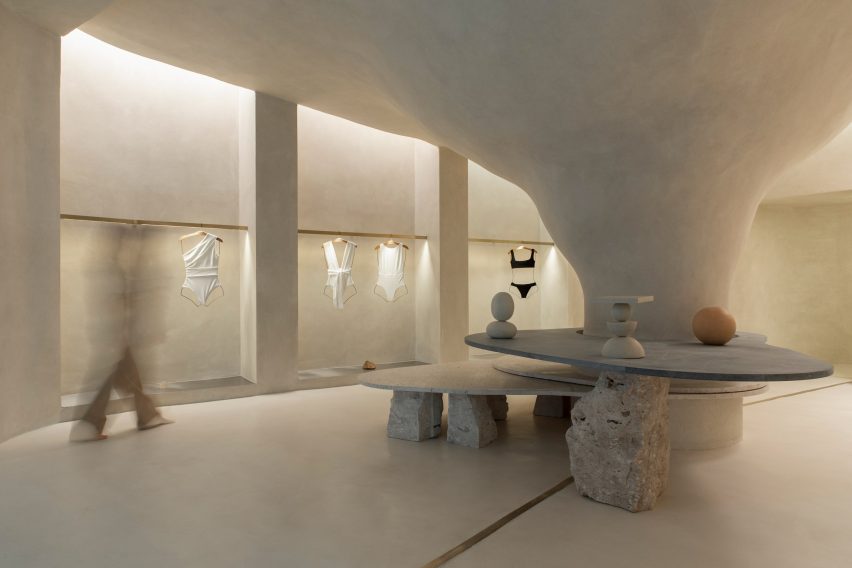 Haight clothing store by AIA Estúdio