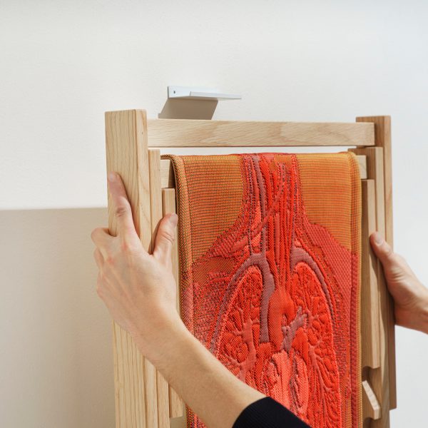 Anatomic chair by Nynke Tynagel