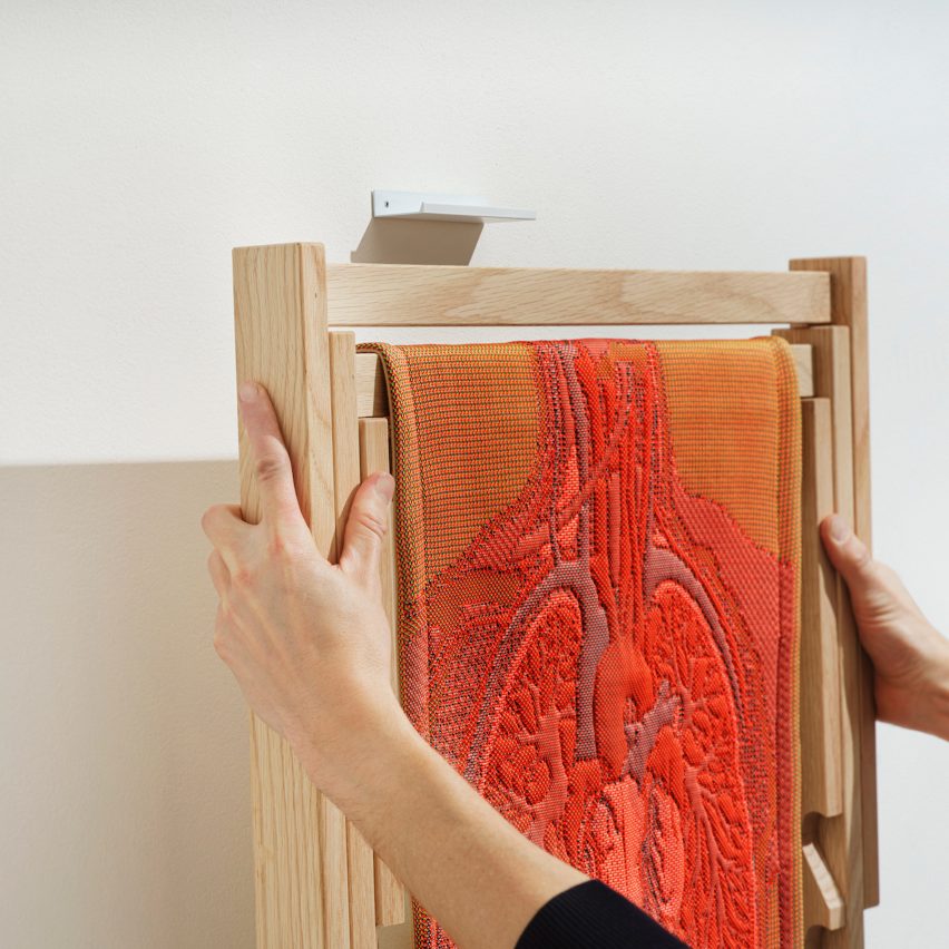 Anatomic chair by Nynke Tynagel