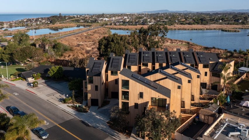 Laguna Row