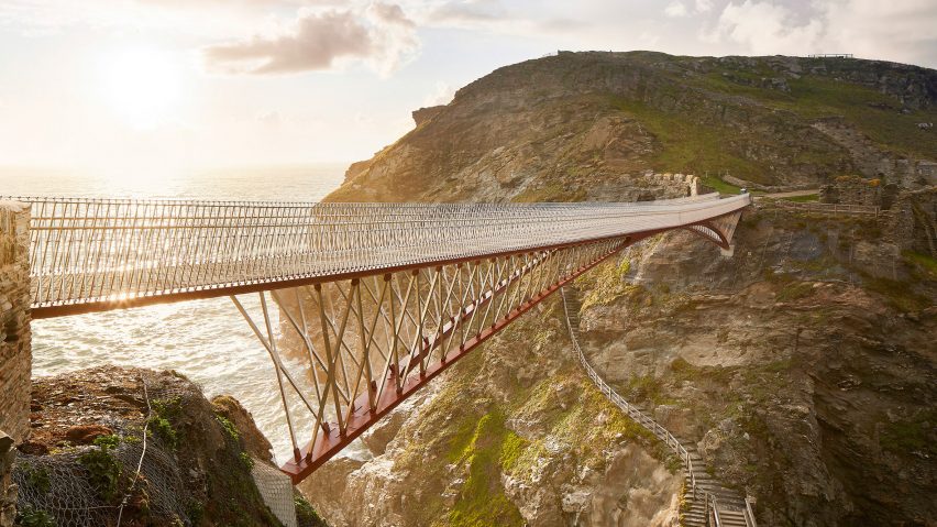 Bridge between two cliffs in Cornwall
