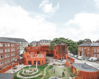 Forfatterhuset Kindergarten by COBE