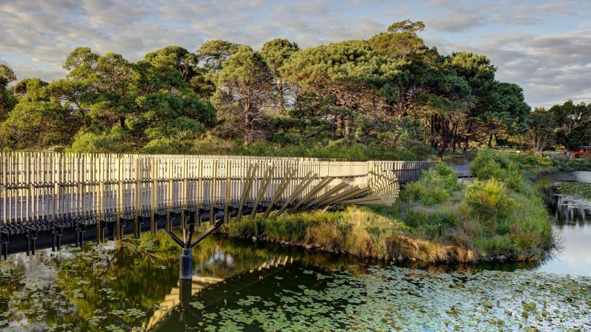Dezeen Debate features Sam Crawford Architects’ “broken” eel-shaped bridge in Sydney