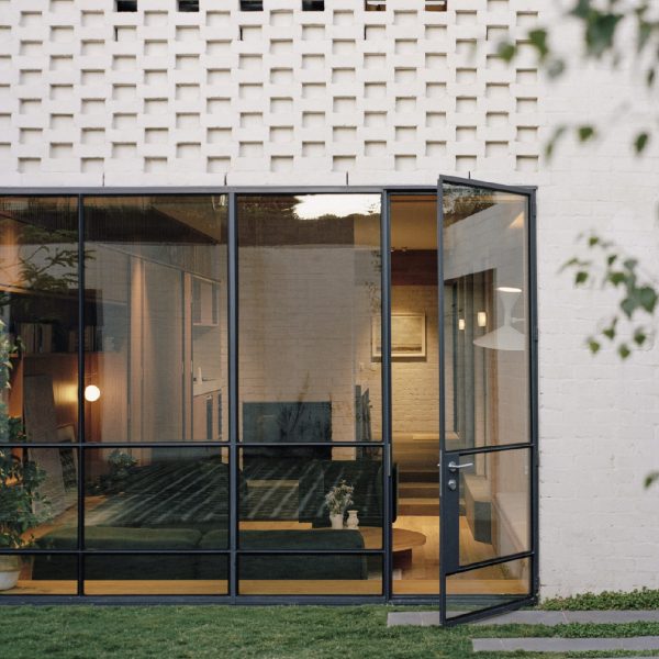 8 Yard House by Studio Bright