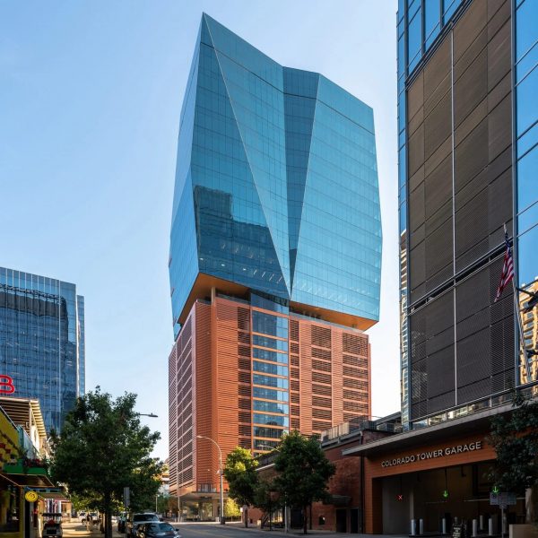Duda Paine places sculptural glass office on top of terracotta base in Austin