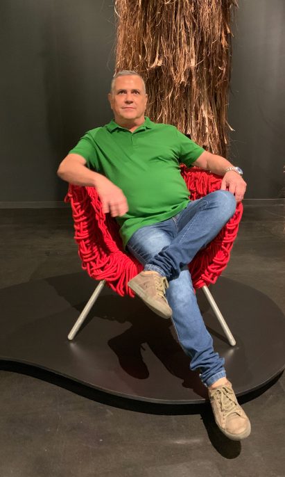 Fernando Campana sat in the 1998 Vermelha Chair