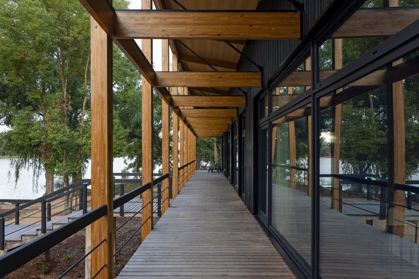 Exterior of House in the Delta by MAPA