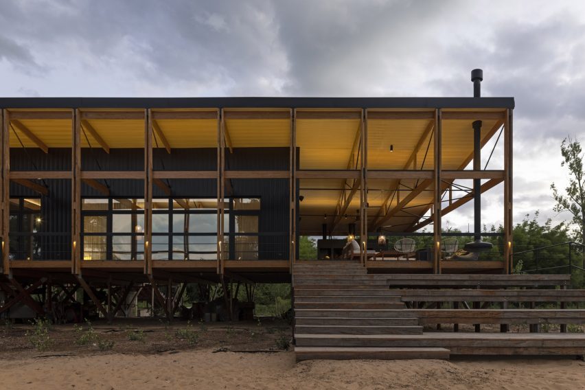 Exterior of House in the Delta by MAPA