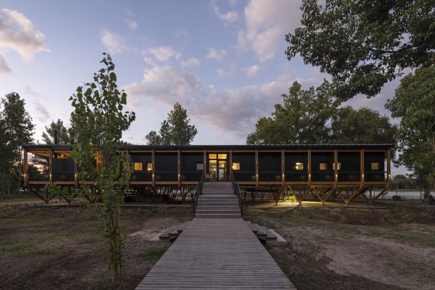 Exterior of House in the Delta by MAPA