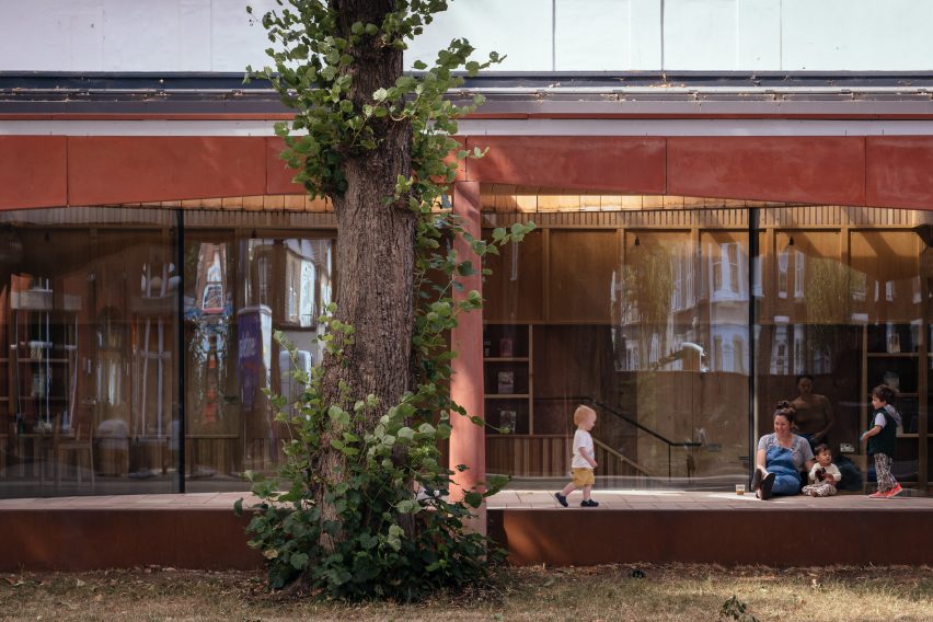 Exterior of Lea Bridge Library by Studio Weave