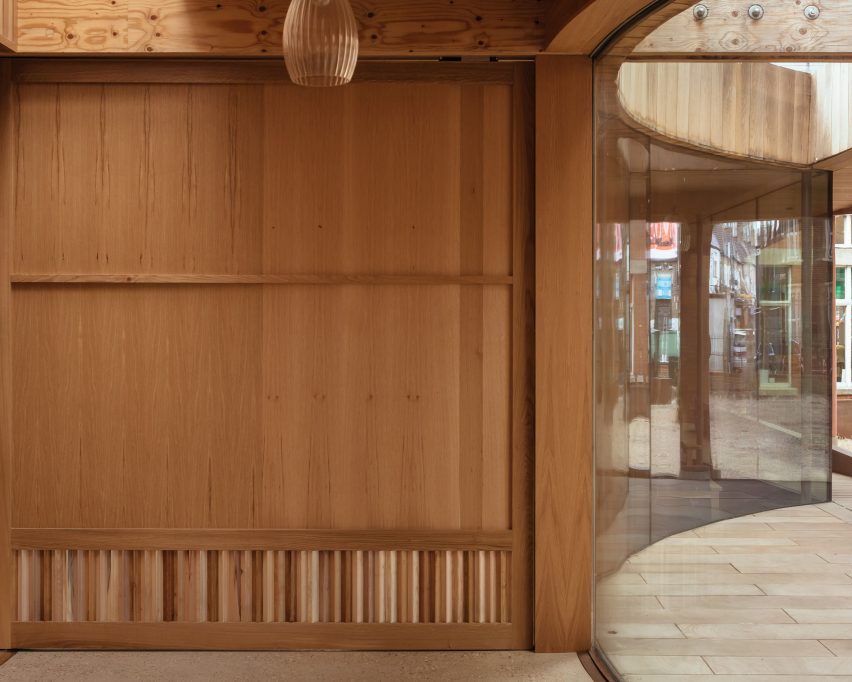 Interior of Lea Bridge Library by Studio Weave