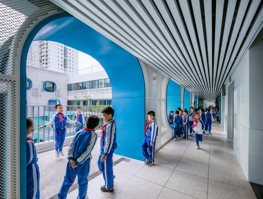 Fuqiang Elementary School by People's Architecture Office