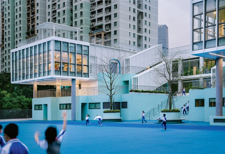 Fuqiang Elementary School by People's Architecture Office