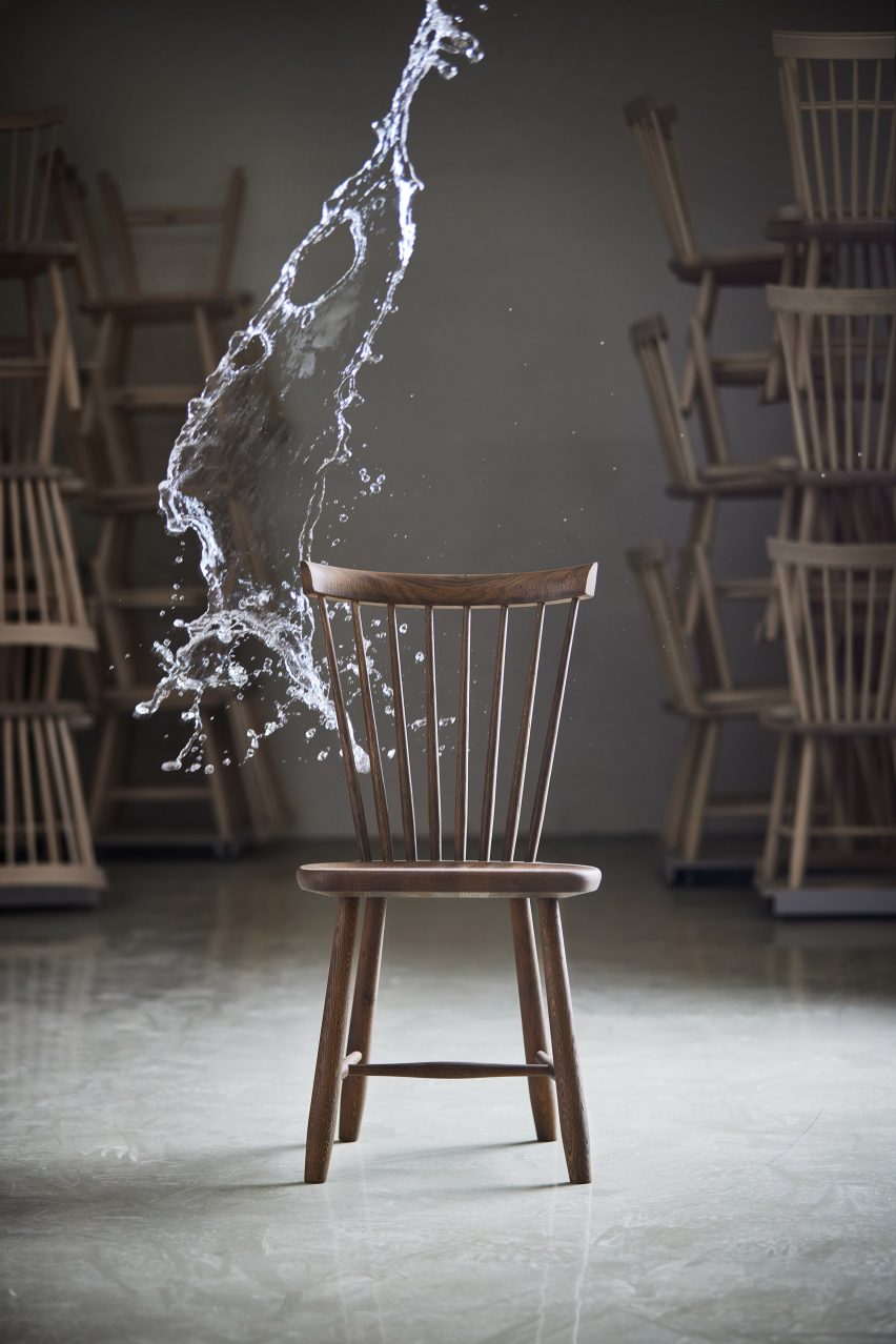Stained oak Lilla Åland chair